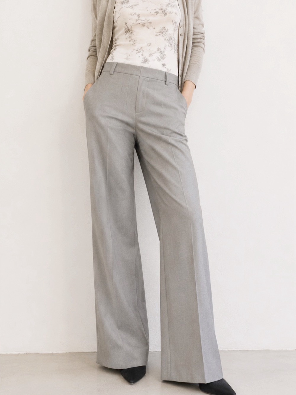 Vintage Y2K Body By Victoria ‘The Bridget Fit’ light grey dress pants sz 10